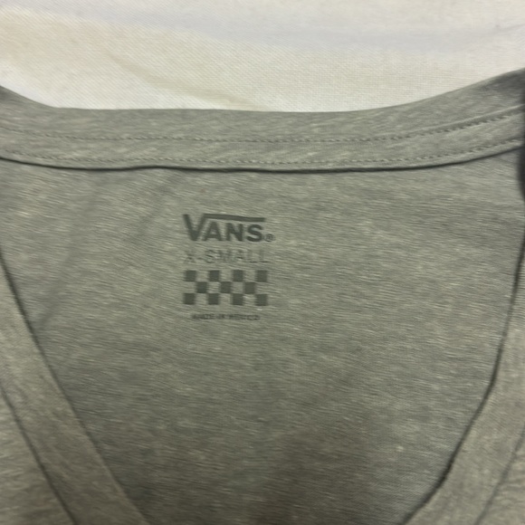 Vans Women’s V-Neck Ombre Shirt Size XSmall - Picture 2 of 7